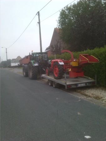 traktor met hakselaar